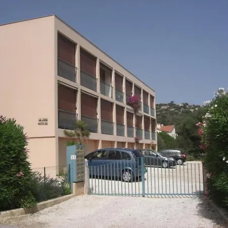 T2 Au Lavandou Proximite De Saint Clair *